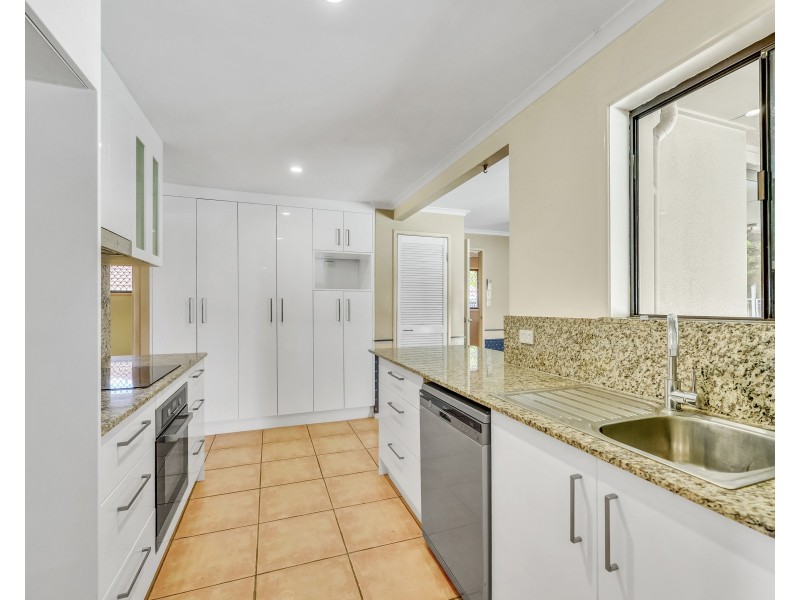 41 Sirocco Street, Jamboree Heights QLD 4074