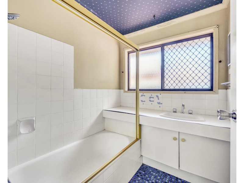41 Sirocco Street, Jamboree Heights QLD 4074
