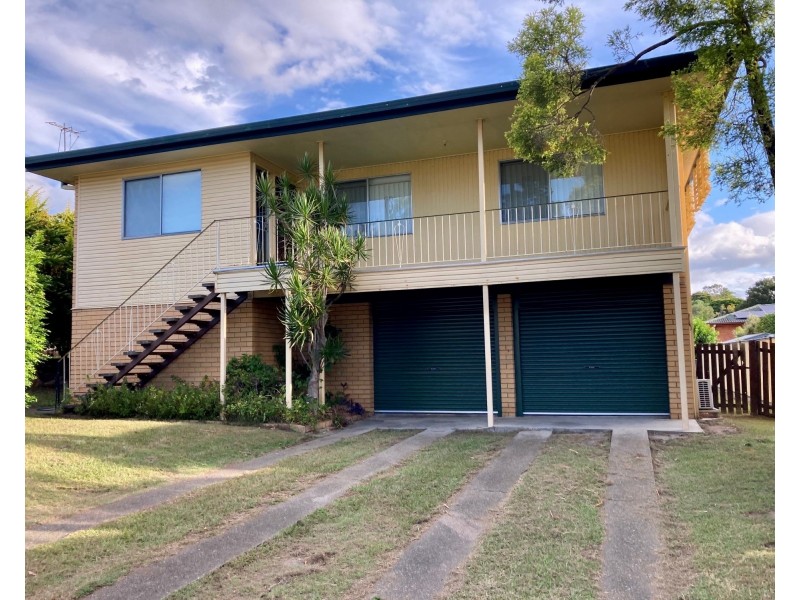 12 Emblem Street, Jamboree Heights QLD 4074