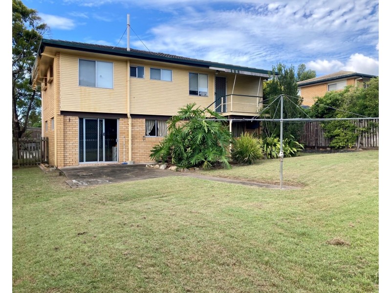 12 Emblem Street, Jamboree Heights QLD 4074