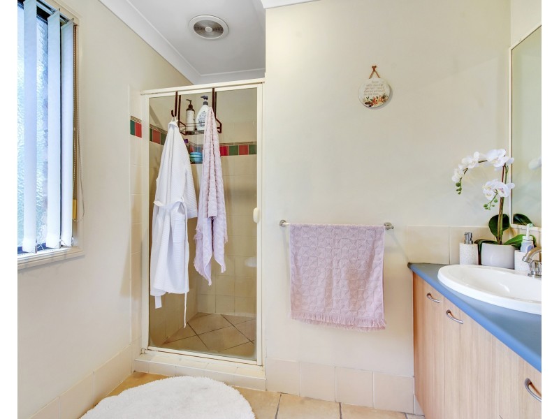 56/25 Hogan Place, Seventeen Mile Rocks QLD 4073