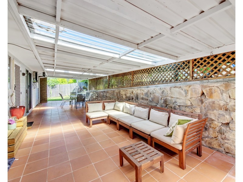 22 Ebrill Street, Jamboree Heights QLD 4074