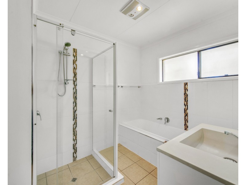 26 Emblem Street, Jamboree Heights QLD 4074