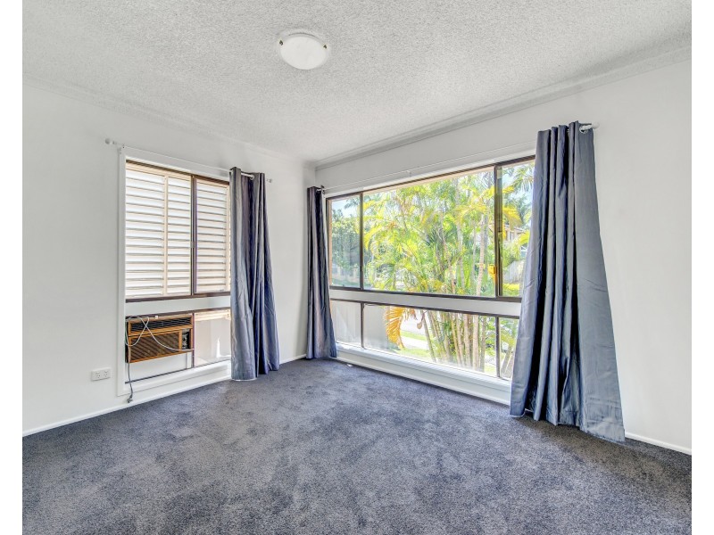 26 Emblem Street, Jamboree Heights QLD 4074