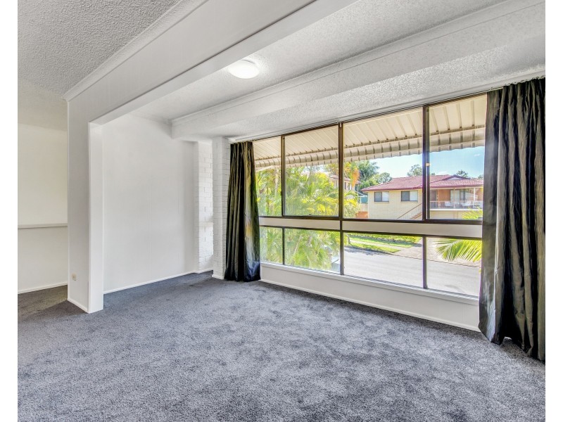 26 Emblem Street, Jamboree Heights QLD 4074