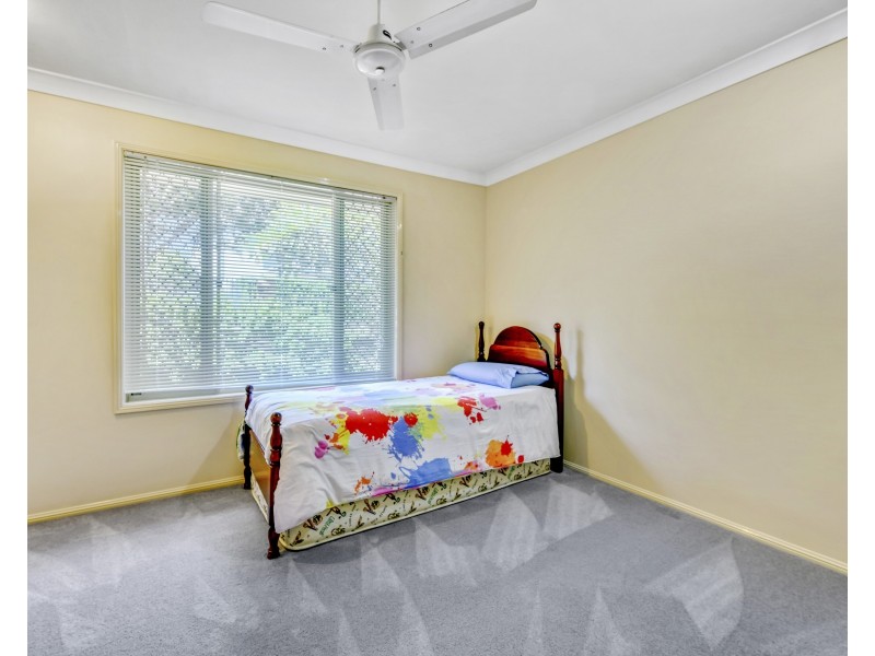 6 Axel Place, Sinnamon Park QLD 4073