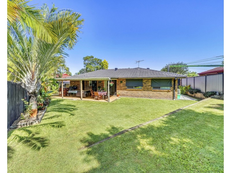 109 Hazelton Street, Riverhills QLD 4074