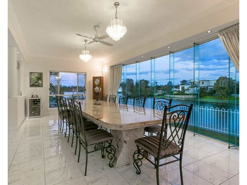 32 Newell Place, Westlake QLD 4074