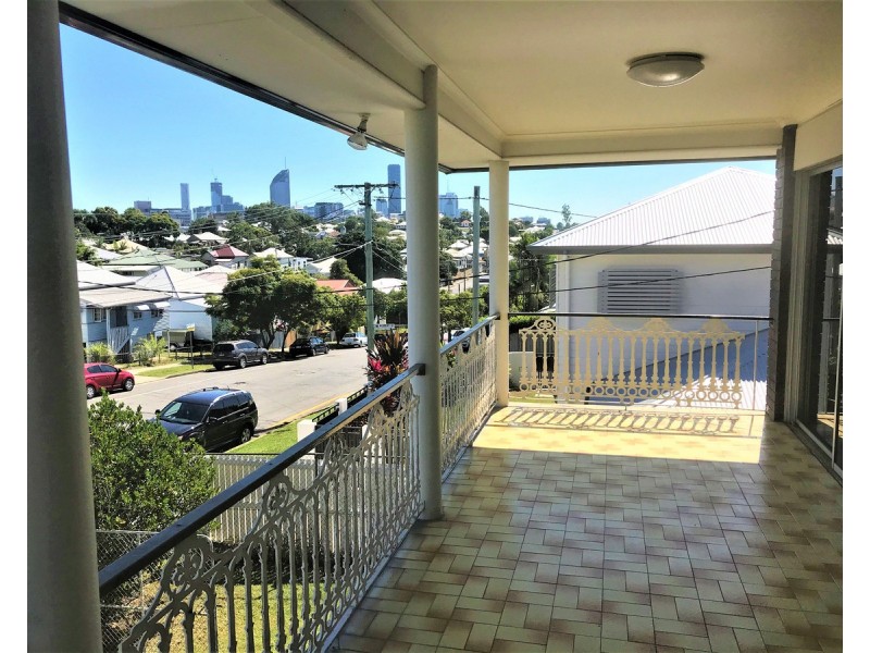 24 Elliott Street, Woolloongabba QLD 4102