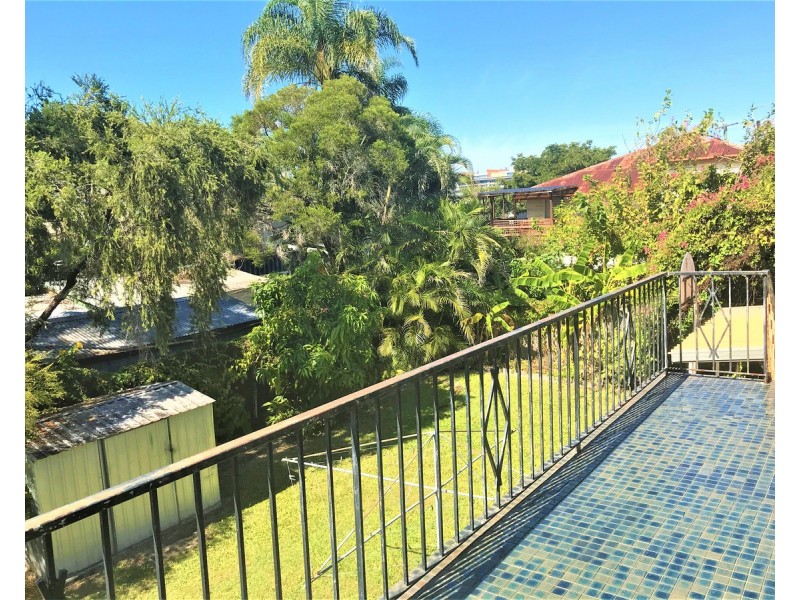 24 Elliott Street, Woolloongabba QLD 4102