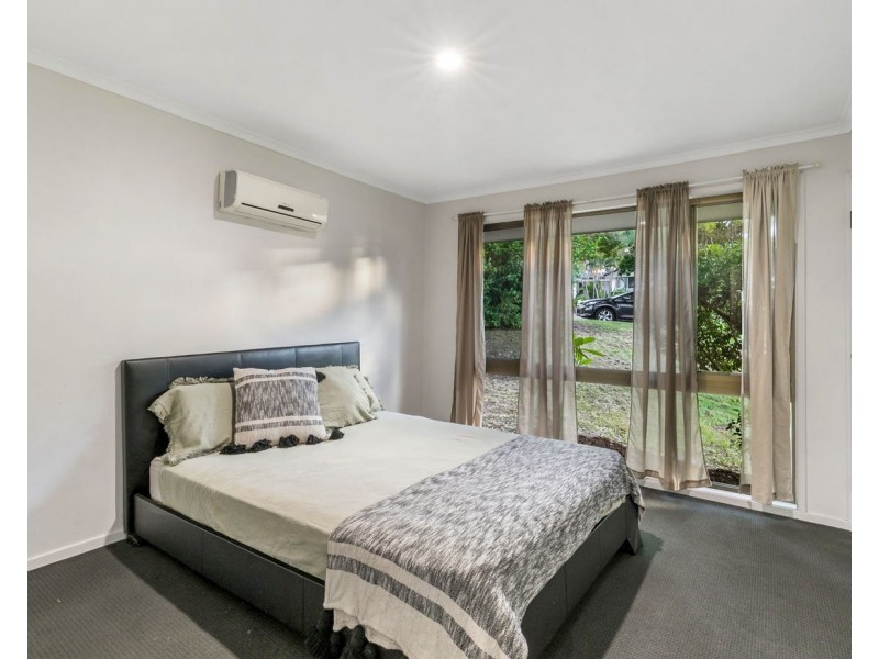 6 Copping Court, Sinnamon Park QLD 4073