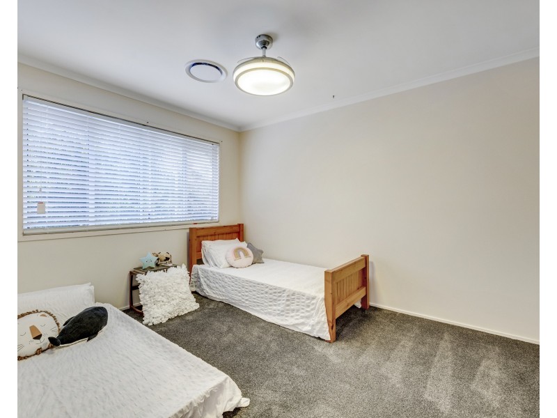 68 Dewsbury Street, Middle Park QLD 4074