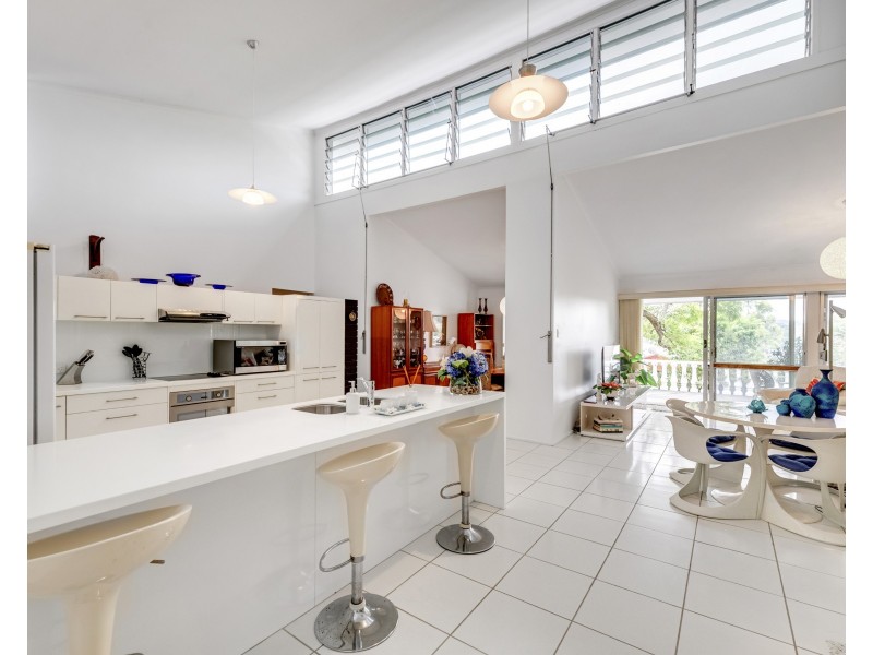 15 Pamaroo Crescent, Jindalee QLD 4074
