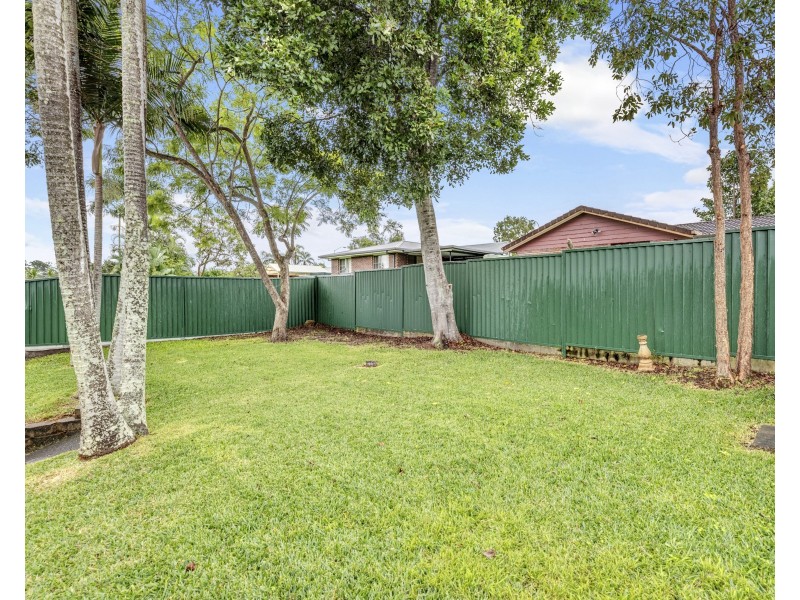 3 Loddon Street, Riverhills QLD 4074