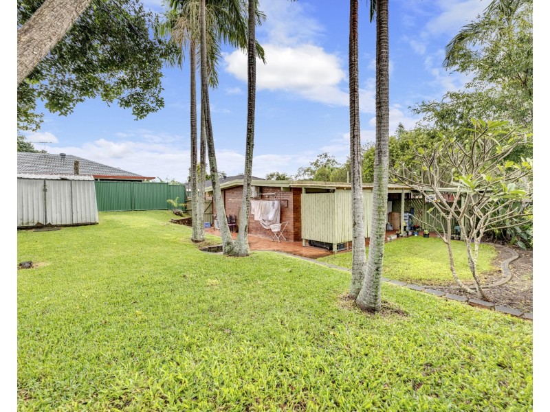 3 Loddon Street, Riverhills QLD 4074