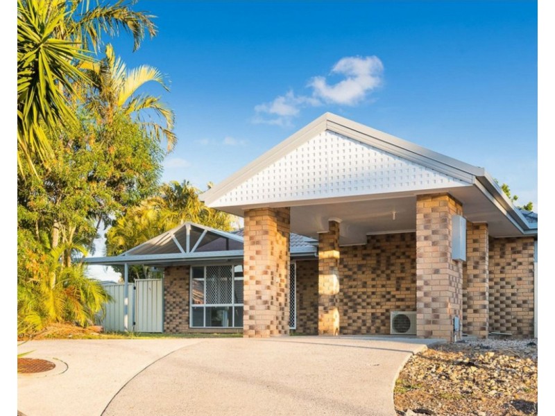 70 Bottlebrush Drive, Regents Park QLD 4118