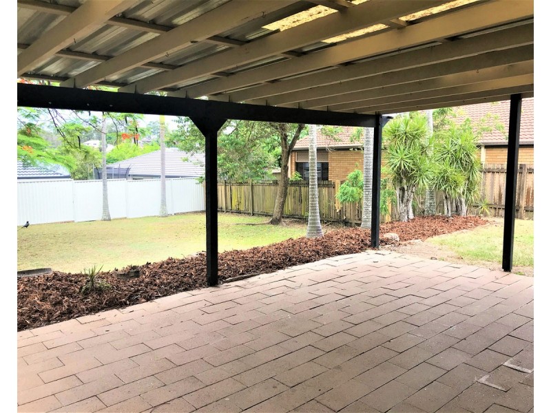 40 Radcliffe Street, Sinnamon Park QLD 4073