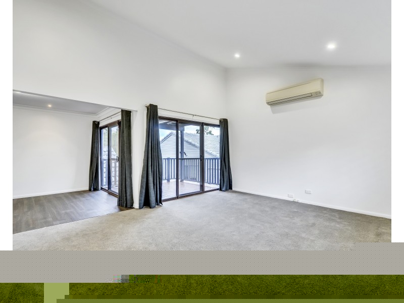 42 Chapel Hill Road, Chapel Hill QLD 4069