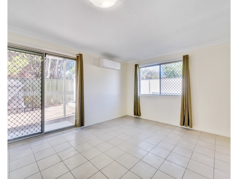 28 Galleon Street, Jamboree Heights QLD 4074