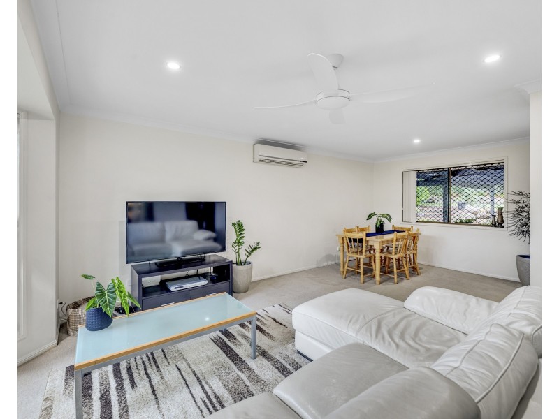 81 Glen Ross Road, Sinnamon Park QLD 4073