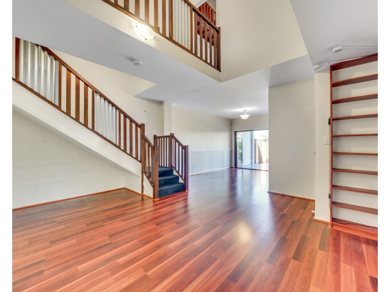 12A Zig Zag Street, Red Hill QLD 4059