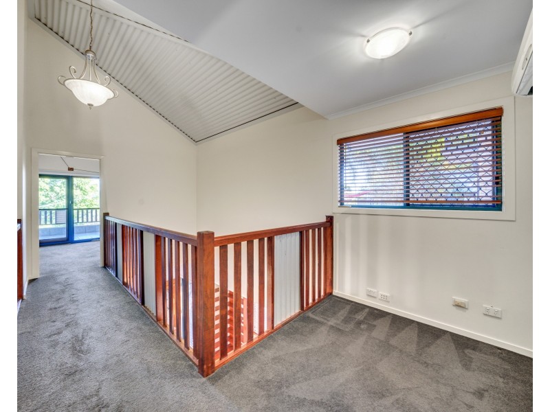 12A Zig Zag Street, Red Hill QLD 4059