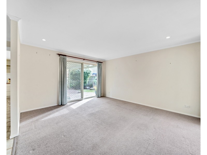 14 Forfar Street, Seventeen Mile Rocks QLD 4073
