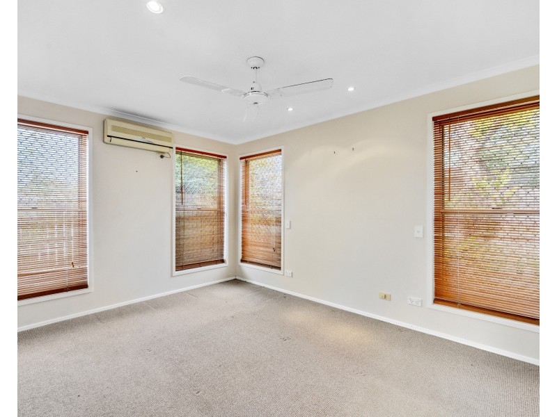 14 Forfar Street, Seventeen Mile Rocks QLD 4073