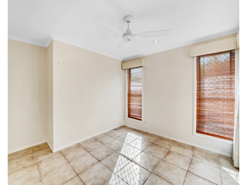 14 Forfar Street, Seventeen Mile Rocks QLD 4073