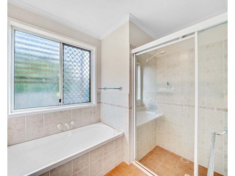14 Forfar Street, Seventeen Mile Rocks QLD 4073