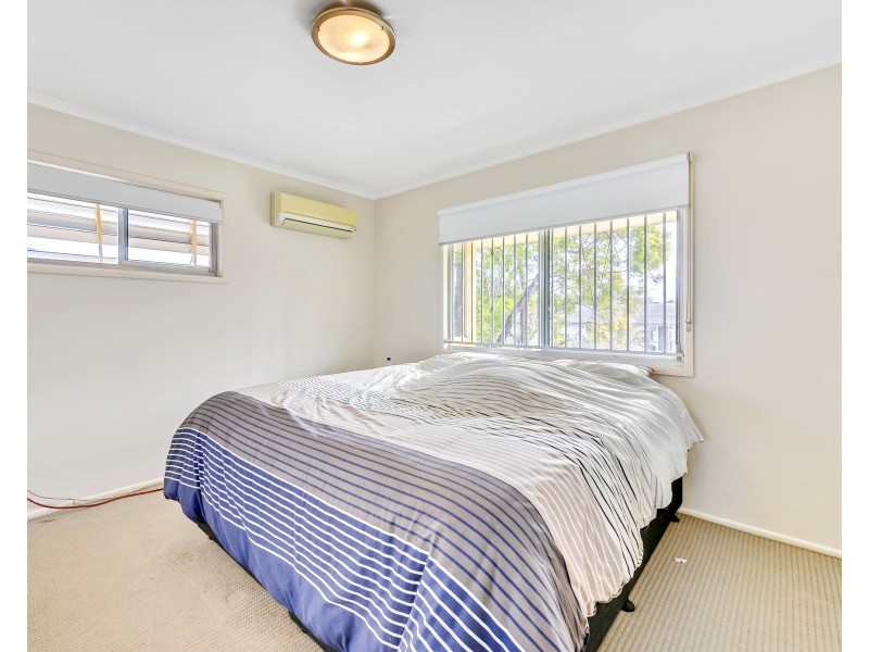 12 Emblem Street, Jamboree Heights QLD 4074