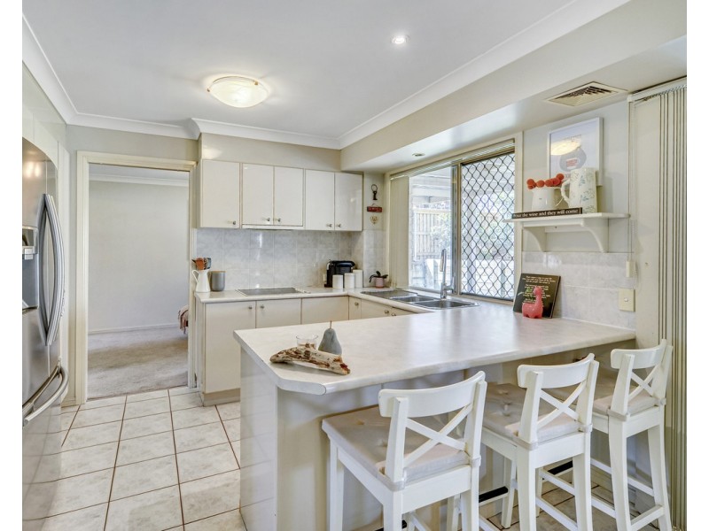 7/15 Abel Smith Crescent, Mount Ommaney QLD 4074