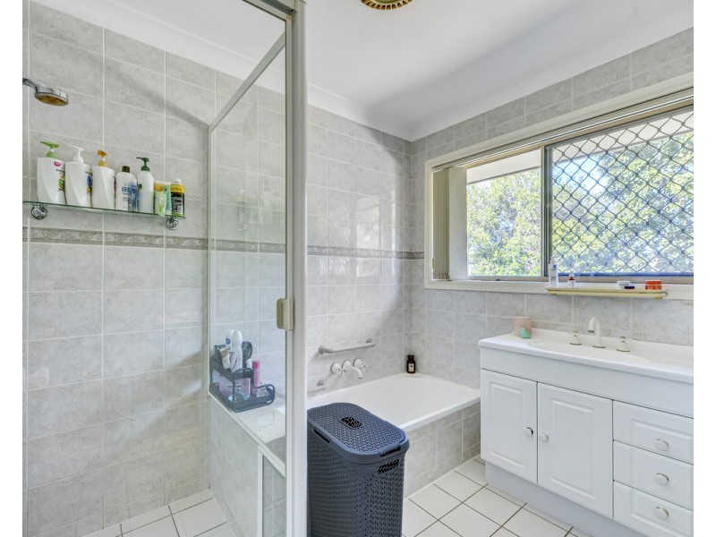 7/15 Abel Smith Crescent, Mount Ommaney QLD 4074