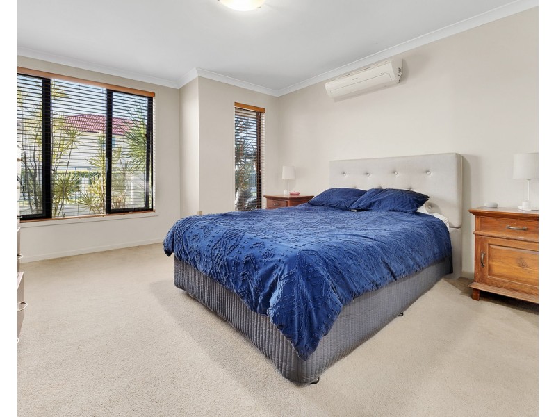 58 Barcoo Crescent, Sinnamon Park QLD 4073