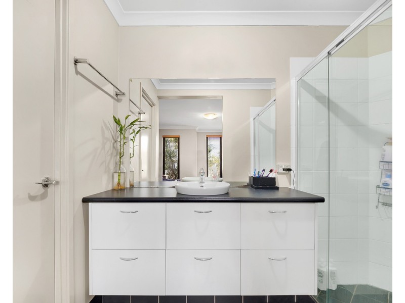 58 Barcoo Crescent, Sinnamon Park QLD 4073