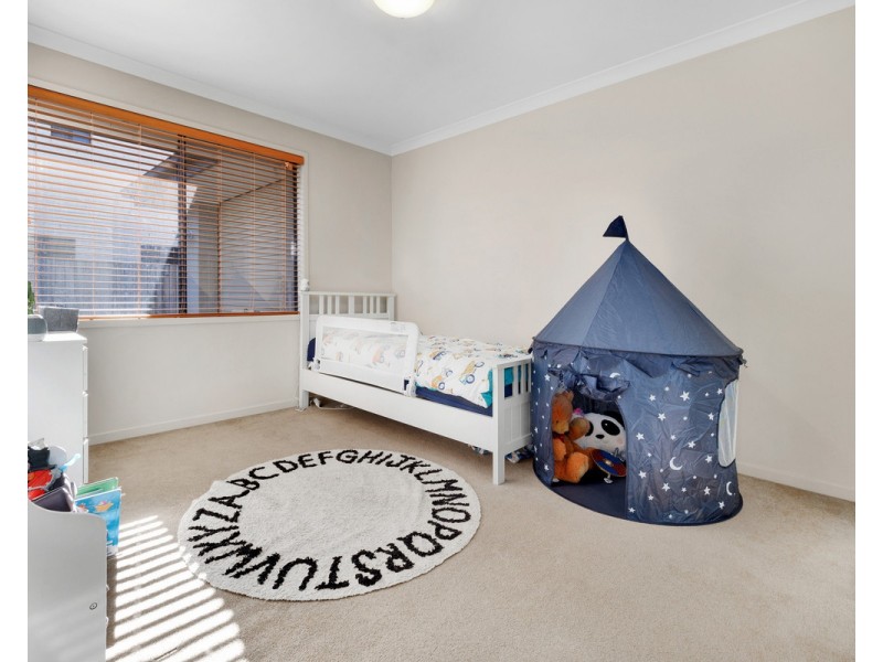 58 Barcoo Crescent, Sinnamon Park QLD 4073