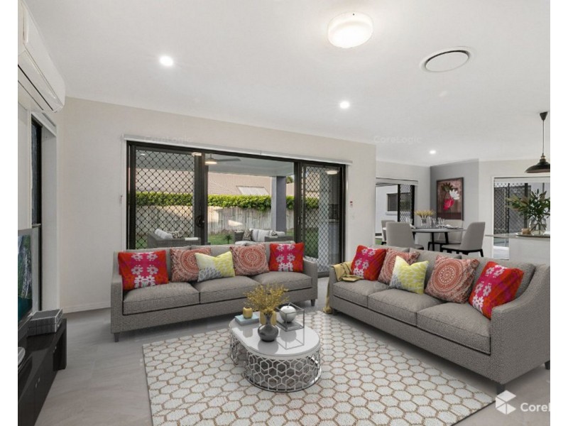 85 Thomas Macleod Avenue, Sinnamon Park QLD 4073