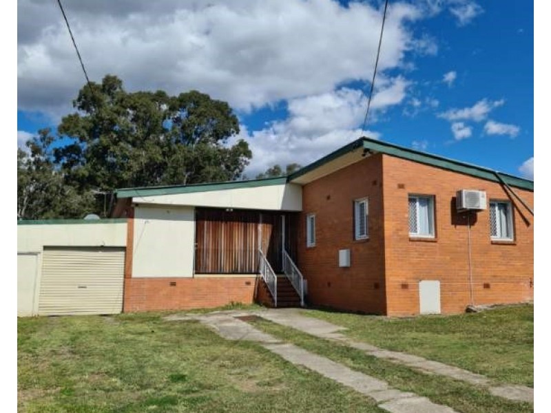 22 Smiths Road, Goodna QLD 4300