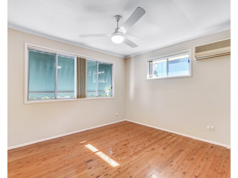 41 Venerable Street, Seventeen Mile Rocks QLD 4073