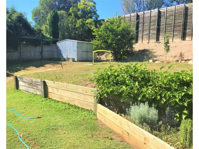 47 Melody Street, Jamboree Heights QLD 4074