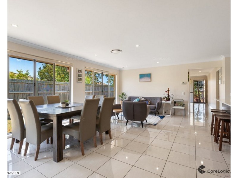 11 Acacia Street, Heathwood QLD 4110