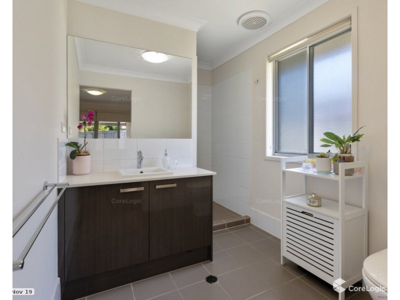 11 Acacia Street, Heathwood QLD 4110