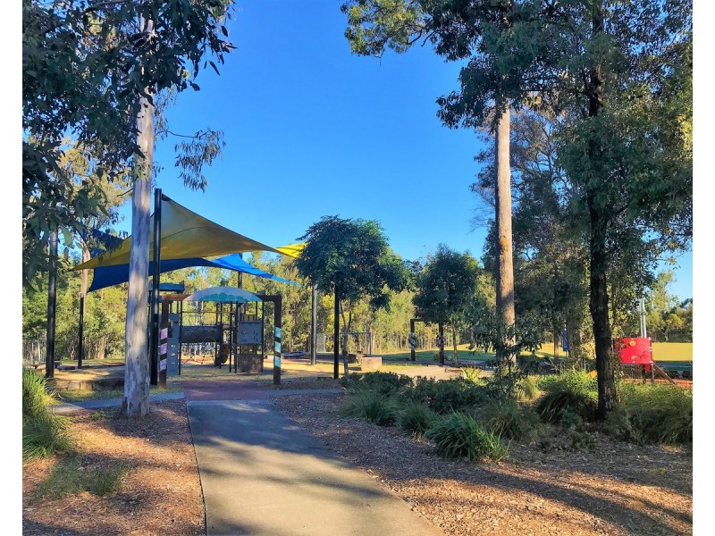 11 Acacia Street, Heathwood QLD 4110