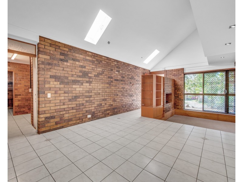 14 Cookaba Street, Riverhills QLD 4074