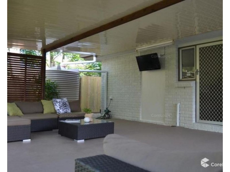 4 Sirocco Street, Jamboree Heights QLD 4074