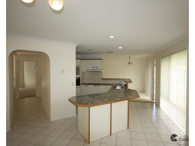 21 Carissa Street, Sinnamon Park QLD 4073