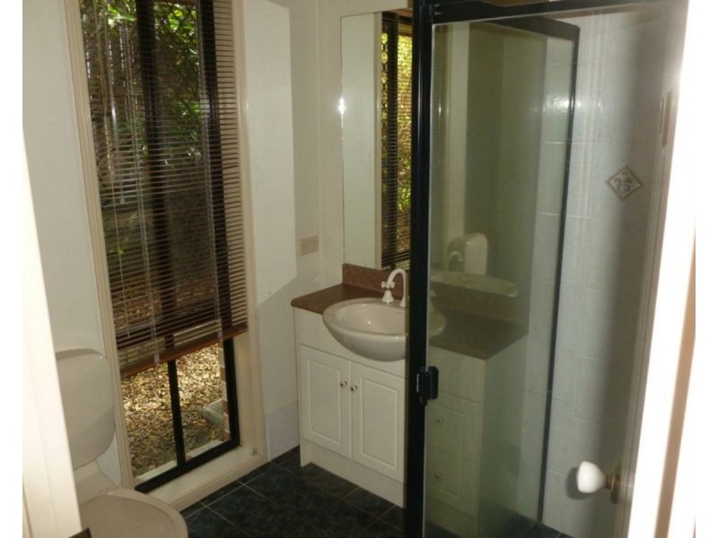 56 Angus Street, Sinnamon Park QLD 4073