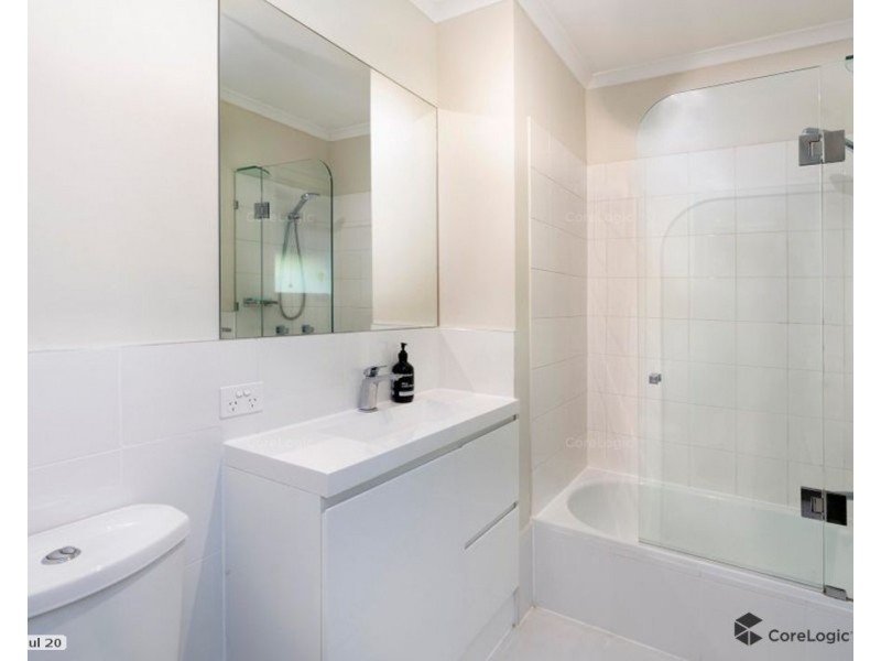 2/67 Beatrice Street, Taringa QLD 4068