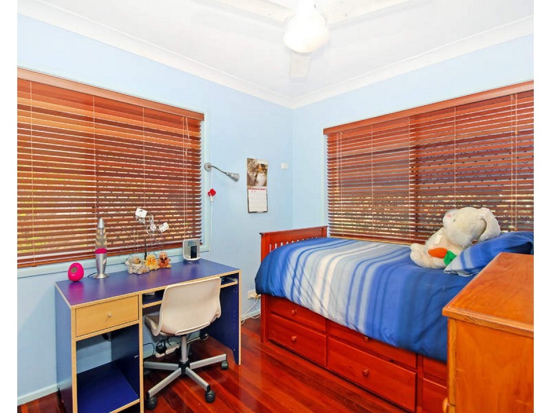 12 Spinnaker Street, Jamboree Heights QLD 4074