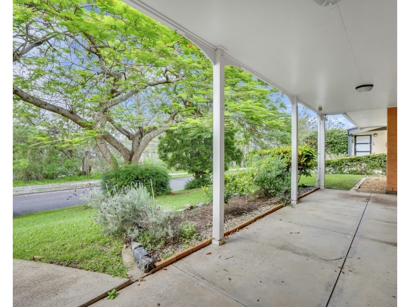 14 Mount Ommaney Drive, Jindalee QLD 4074